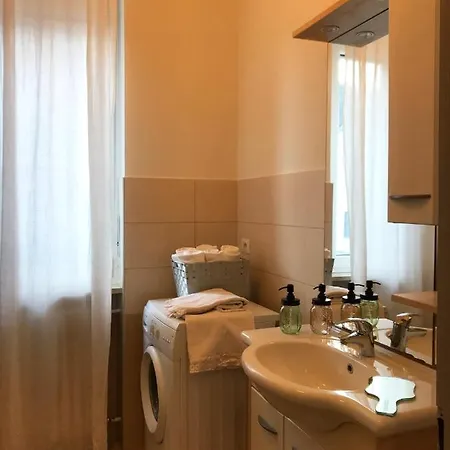 Ferienhaus Casa Piero - Villetta Con Giardino Ad Alba *